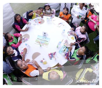 Niños mexicanos visitan Xochicalco, considerado Patrimonio de la Humanidad, para participar en el Panasonic UNESCO Eco Learning Program