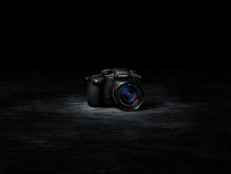 A Panasonic apresenta a nova LUMIX GH5M2, uma evolução da GH5 que integra gravação de vídeo em 4K 60p 4:2:0 de 10 bits e live streaming sem fios