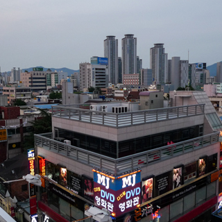 Photo by Josh Bellingham