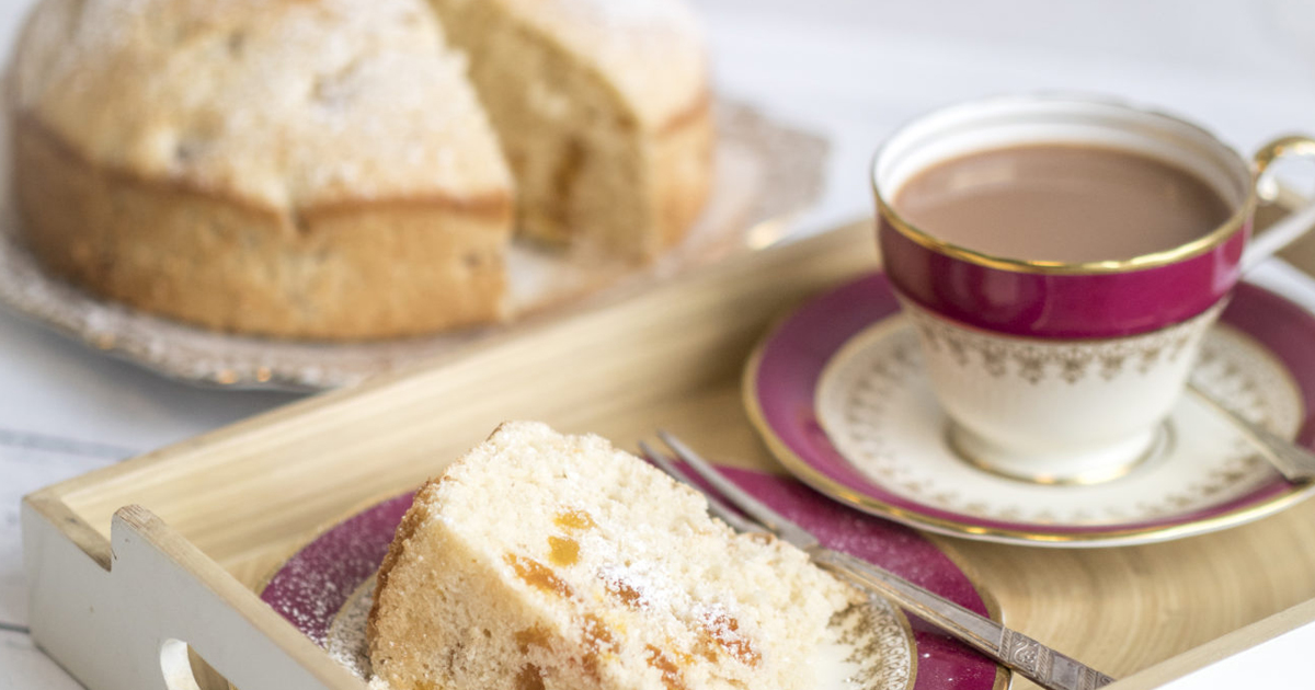 Apricot & Coconut Cake