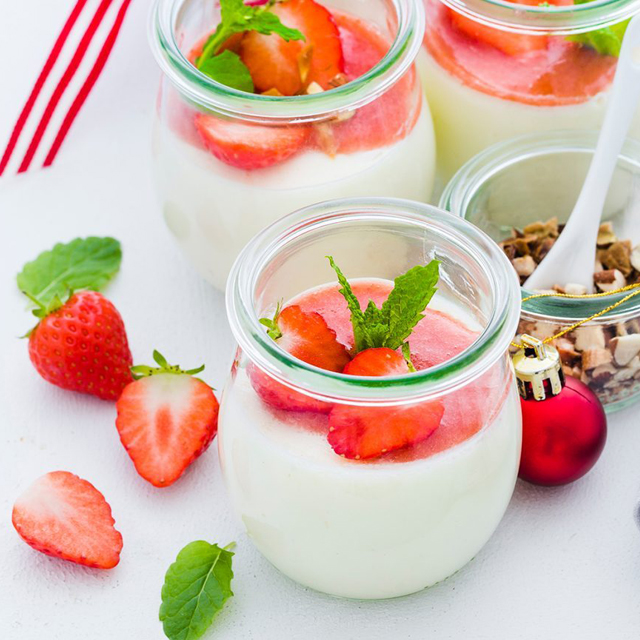 Bengali Bhappa Doi – Steamed Yogurt with Cardamom, Nuts and Strawberries