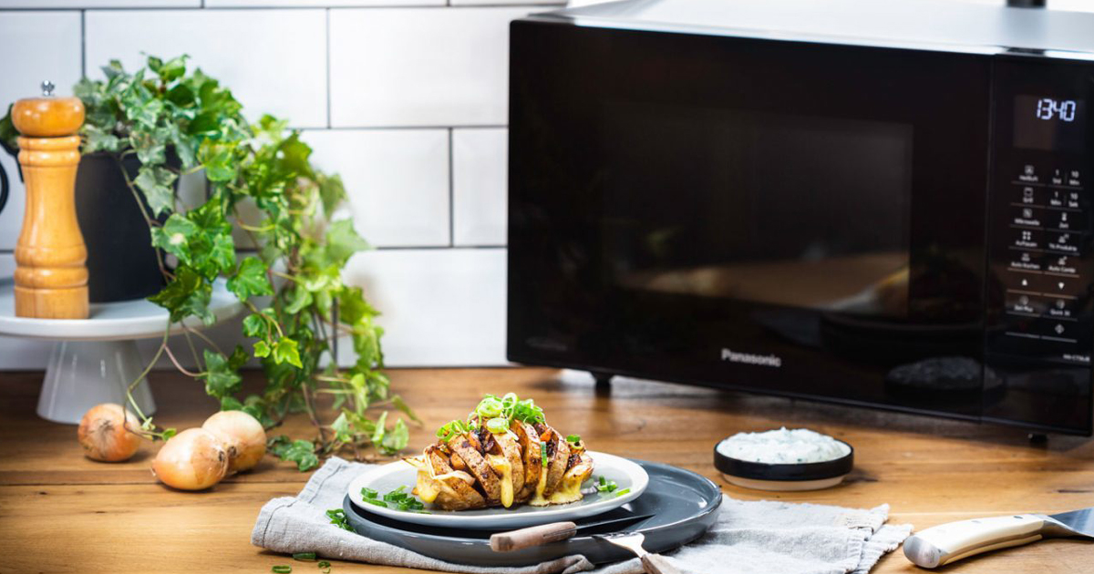 Hasselback Potatoes with Mushrooms, Onions and Cheese