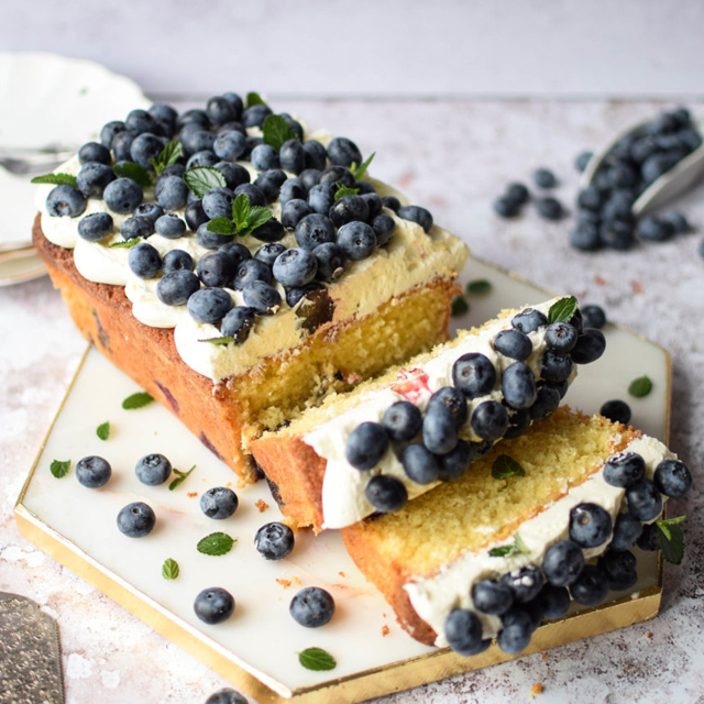 Lemon & Blueberry Cake