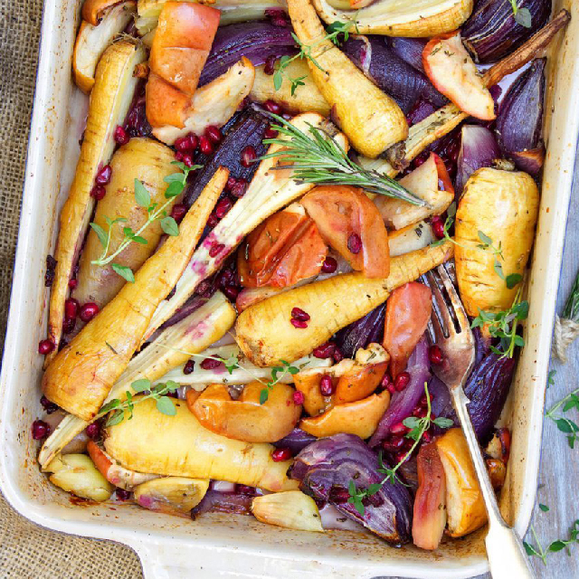 Panais et pommes rôtis à l’érable