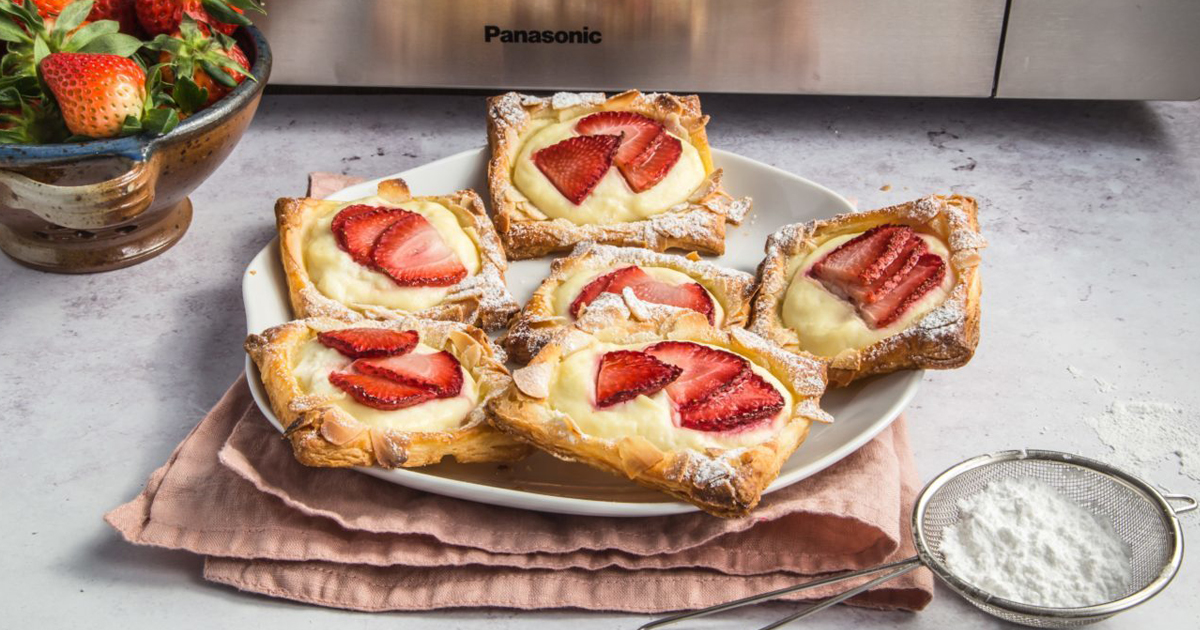 Puff Pastry Tarts with Ricotta and Strawberries