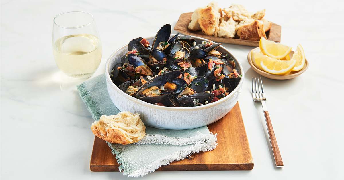 Steamed Mussels in White Wine main image