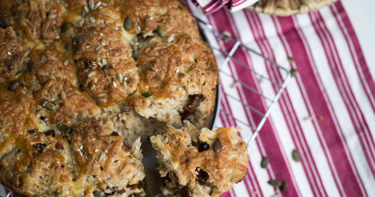 Tear and Share Picnic Bread