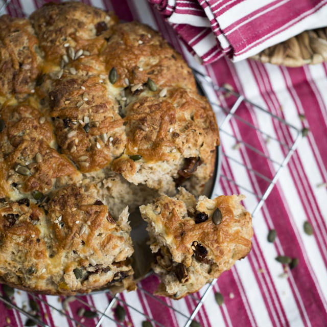 Tear and Share Picnic Bread
