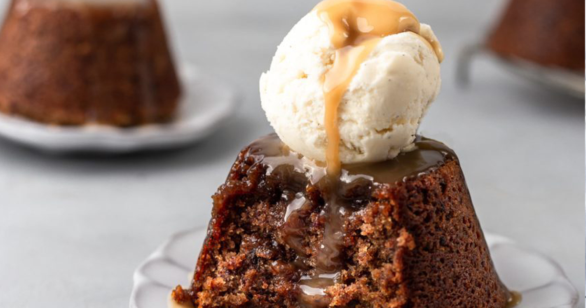 Pouding végétalien au caramel collant