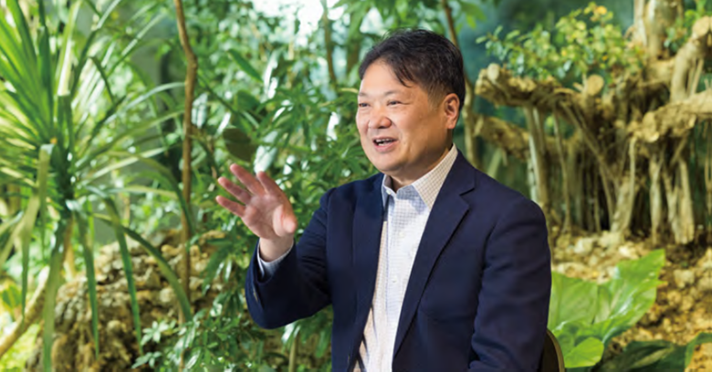 This photo shows Panasonic Energy Co., Ltd. President, CEO Kazuo Tadanobu