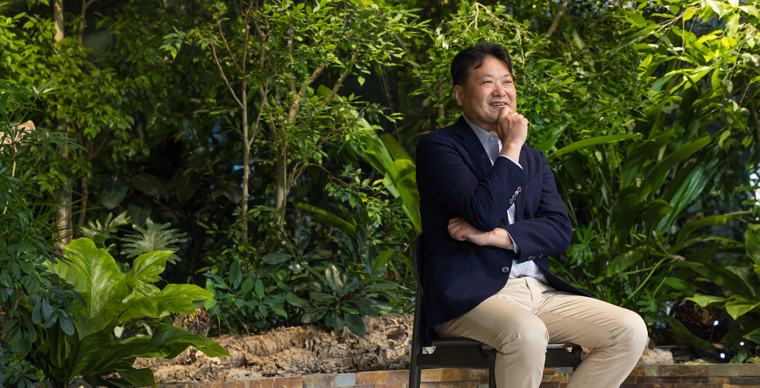 This photo shows Panasonic Energy Co., Ltd. President, CEO Kazuo Tadanobu