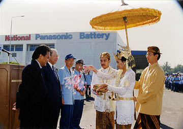 インドネシア松下・ゴーベル電池（MGBI）写真