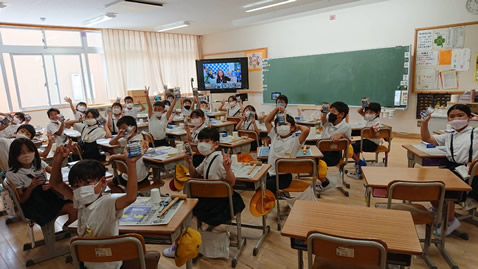 守口市立よつば小学校の授業の様子