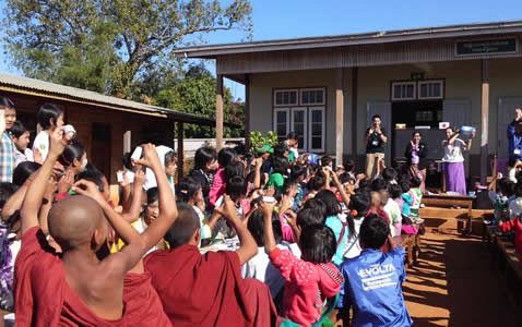 グローバル電池教室(ミャンマー) 無電化地域での初開催