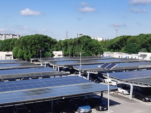 Photo of the solar carport at Panasonic Energy Wuxi, showcasing the use of renewable energy infrastructure to support sustainable manufacturing operations.