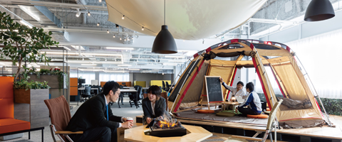 （守口拠点）キャンプフィールドにいるような開放感にあふれたキャンピングオフィス