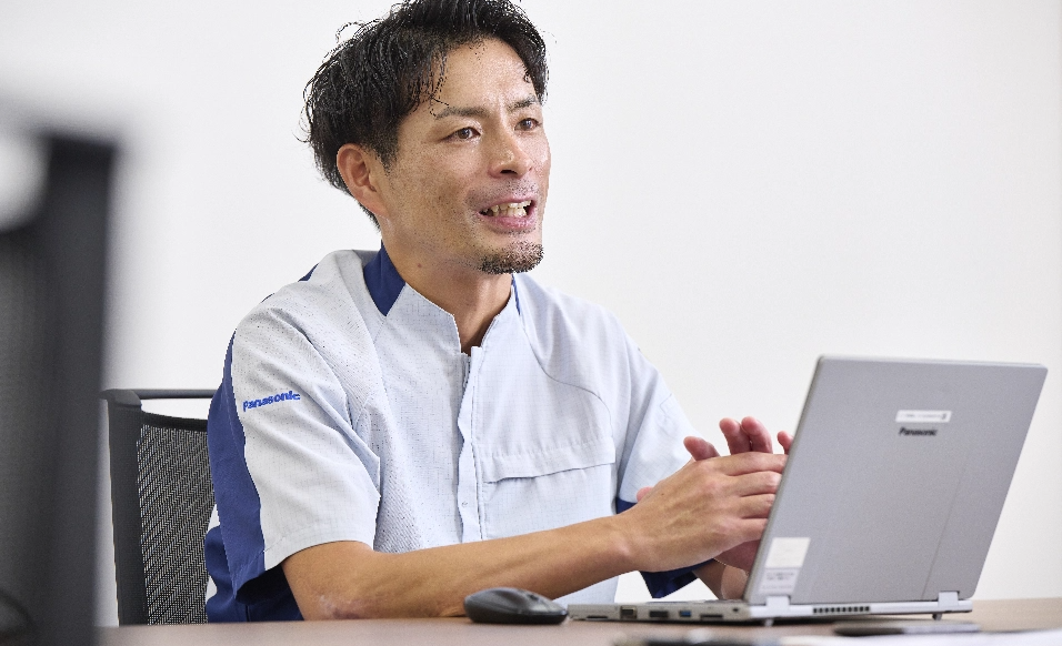 写真：開発責任者の廣田兄