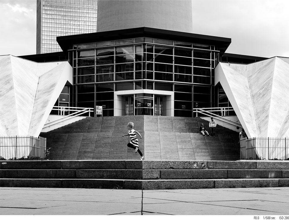 Компактное творчество на улицах Берлина