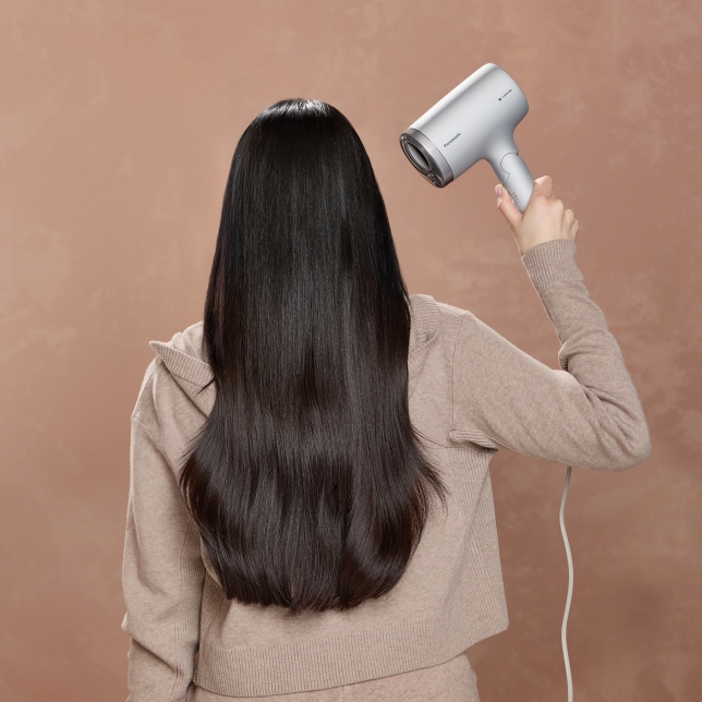 Healthy, Natural Shine Effortlessly