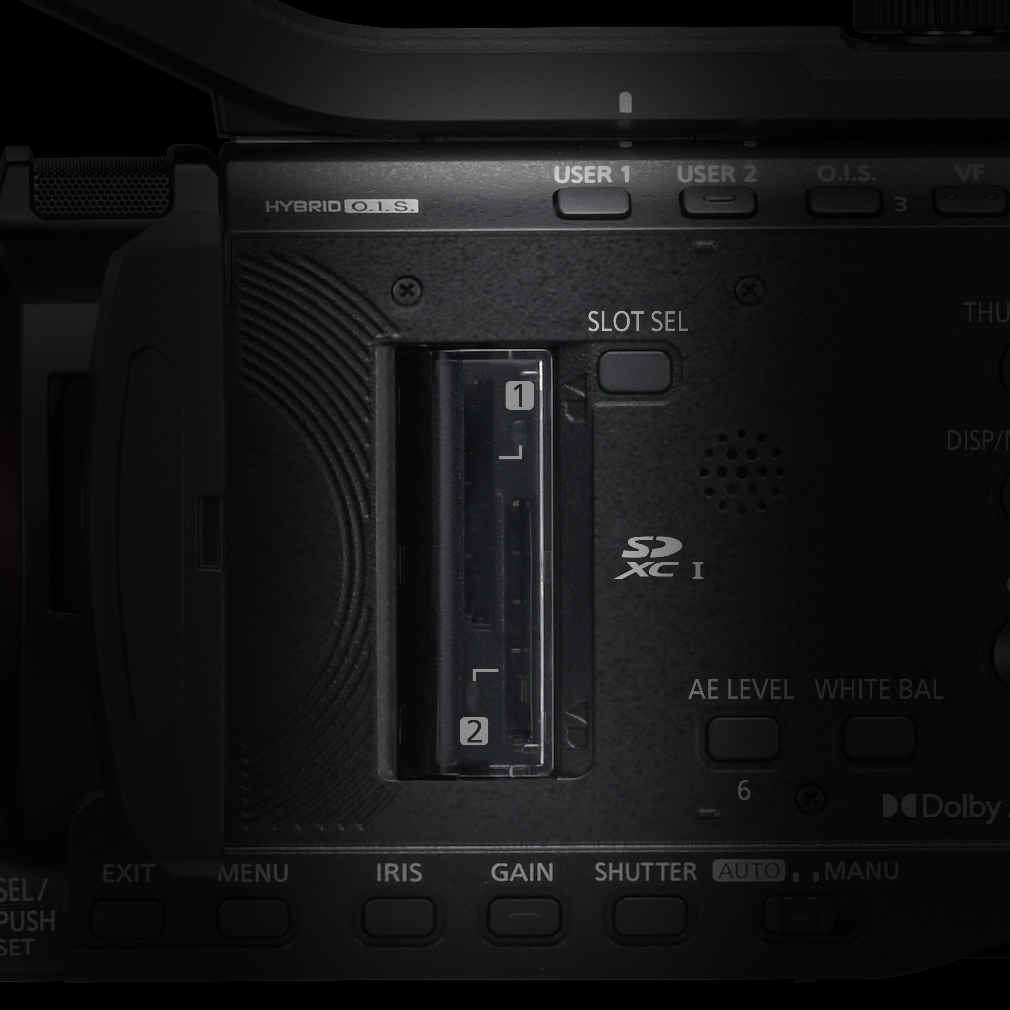 Double emplacement pour carte SD.