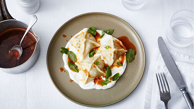 Soyez inspirés - Four à micro-ondes multifonctions NN-DS596B