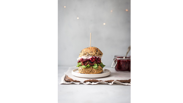 Soyez inspirés - Four à micro-ondes multifonctions NN-DS596B