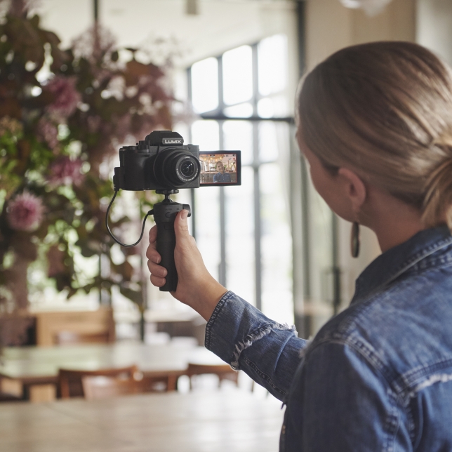 Maximale Bewegungsfreiheit beim Fotografieren und Filmen.