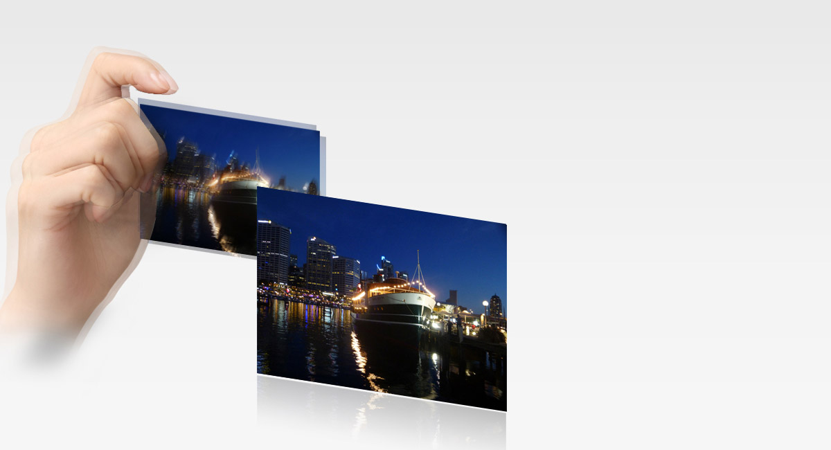 POWER O.I.S.
(Optical Image Stabilizer)