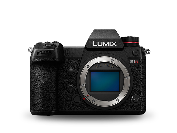 Valokuva LUMIX DC-S1R full-frame järjestelmäkamera kamerasta