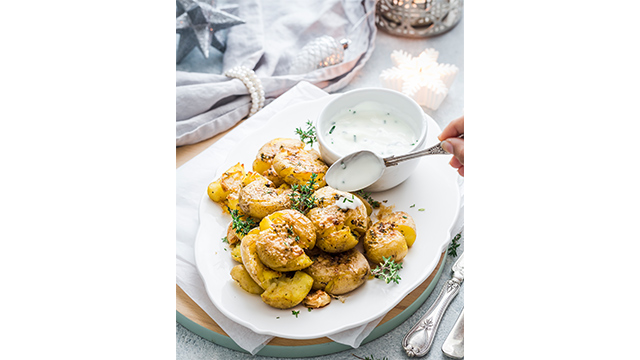 Soyez inspirés - Four à micro-ondes multifonctions NN-DS596