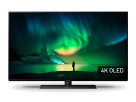 A OLED TV TX-48LZ1500E fényképen