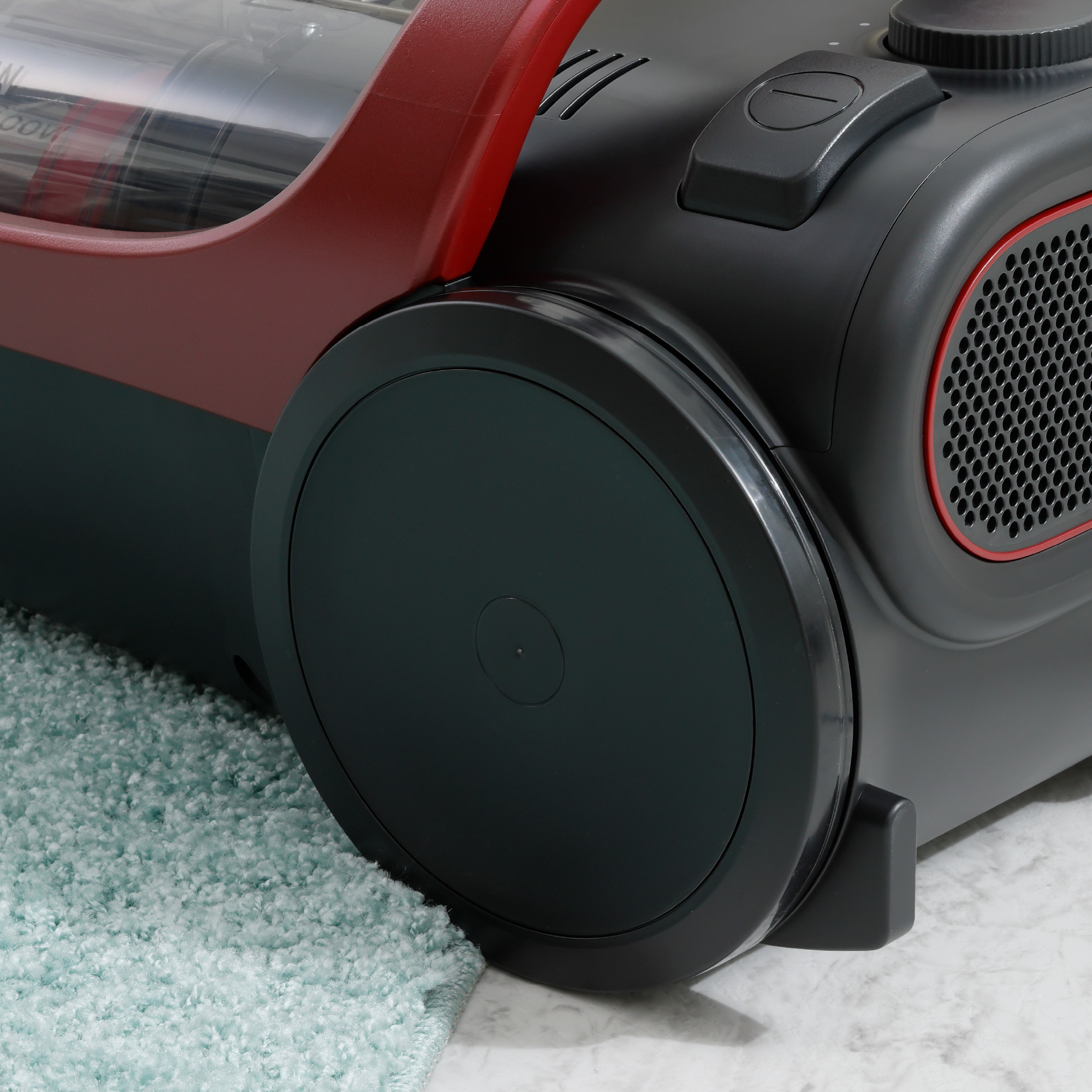 Bergerak Mudah dengan Roda Besar