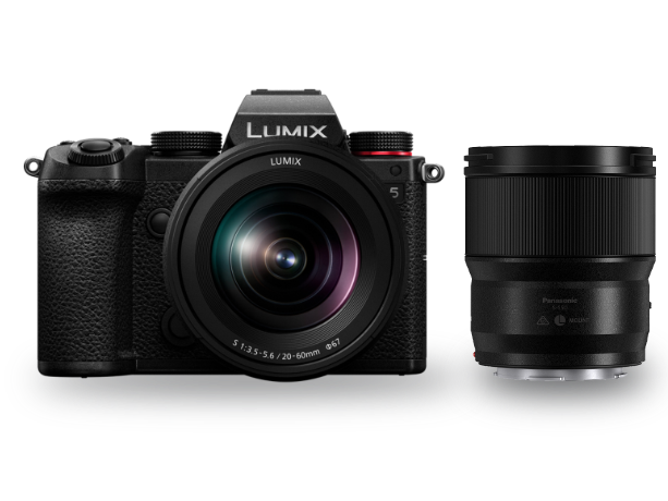 Foto di Fotocamera mirrorless full frame LUMIX DC-S5KE50-Kit