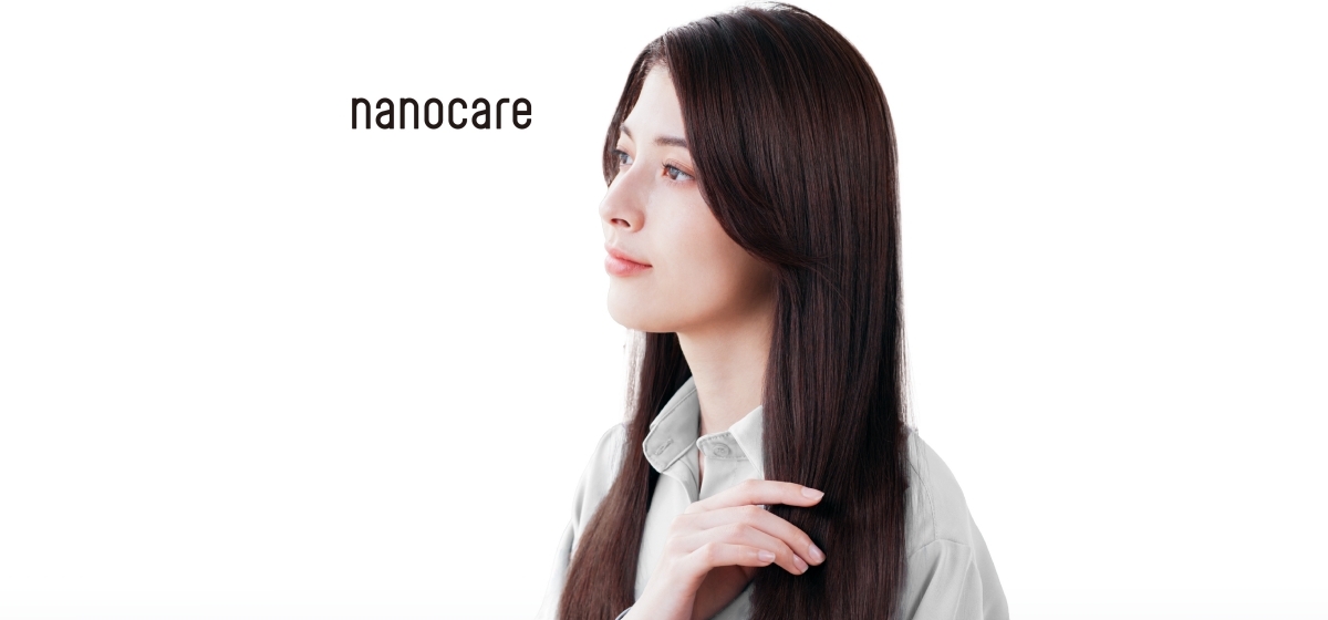 សក់ត្រង់ ភ្លឺចែងចាំងជាមួយកំដៅថេរ