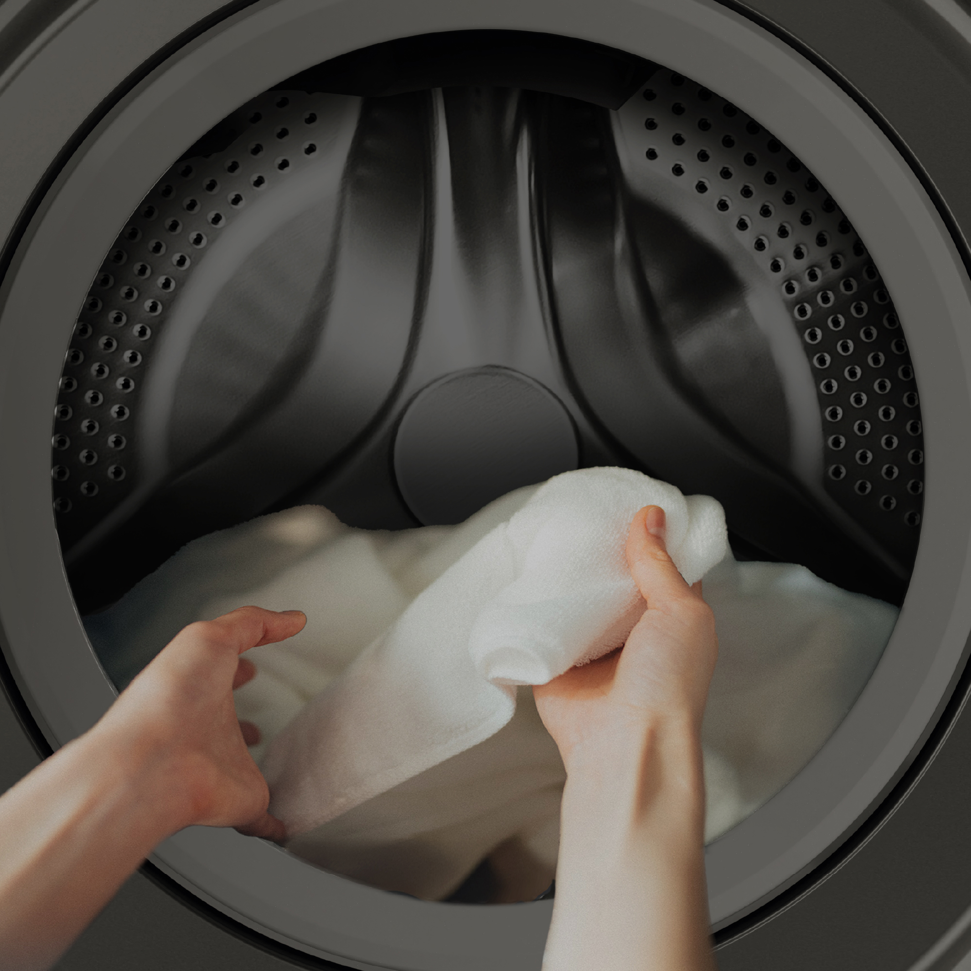 ទ្វារម៉ាស៊ីនសម្ងួតធំទូលាយផ្តល់ភាពងាយស្រួលក្នុងការដាក់និងដកសម្លៀកបំពាក់