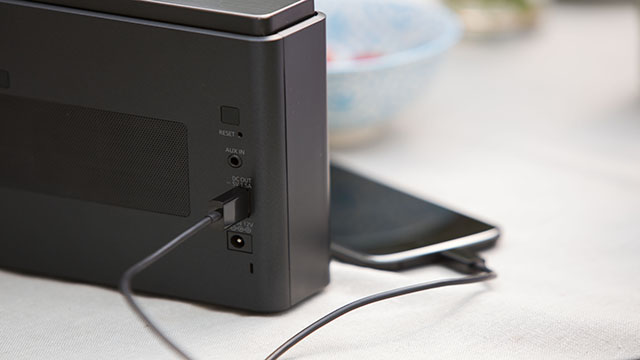 للاستلهام - نظام السماعات اللاسلكي المحمول طراز SC-NA30