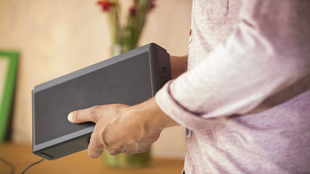 للاستلهام - نظام السماعات اللاسلكي المحمول طراز SC-NA30