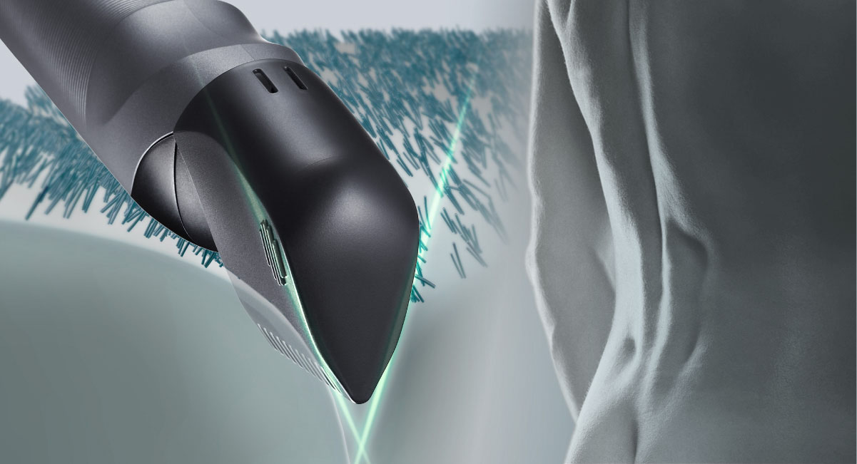 EFFORTLESS — V-shaped Head for Gentle Shaving of Sensitive Areas