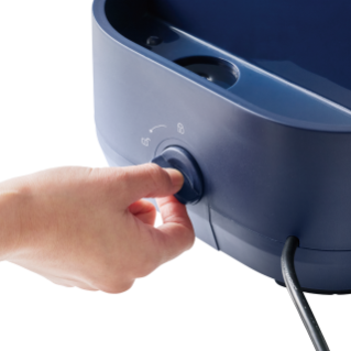 2. Unscrewing the Draining Cap