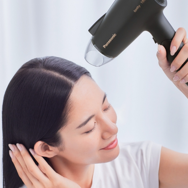 Scalp Care Mode for Gentle Drying –Approx.50°C*