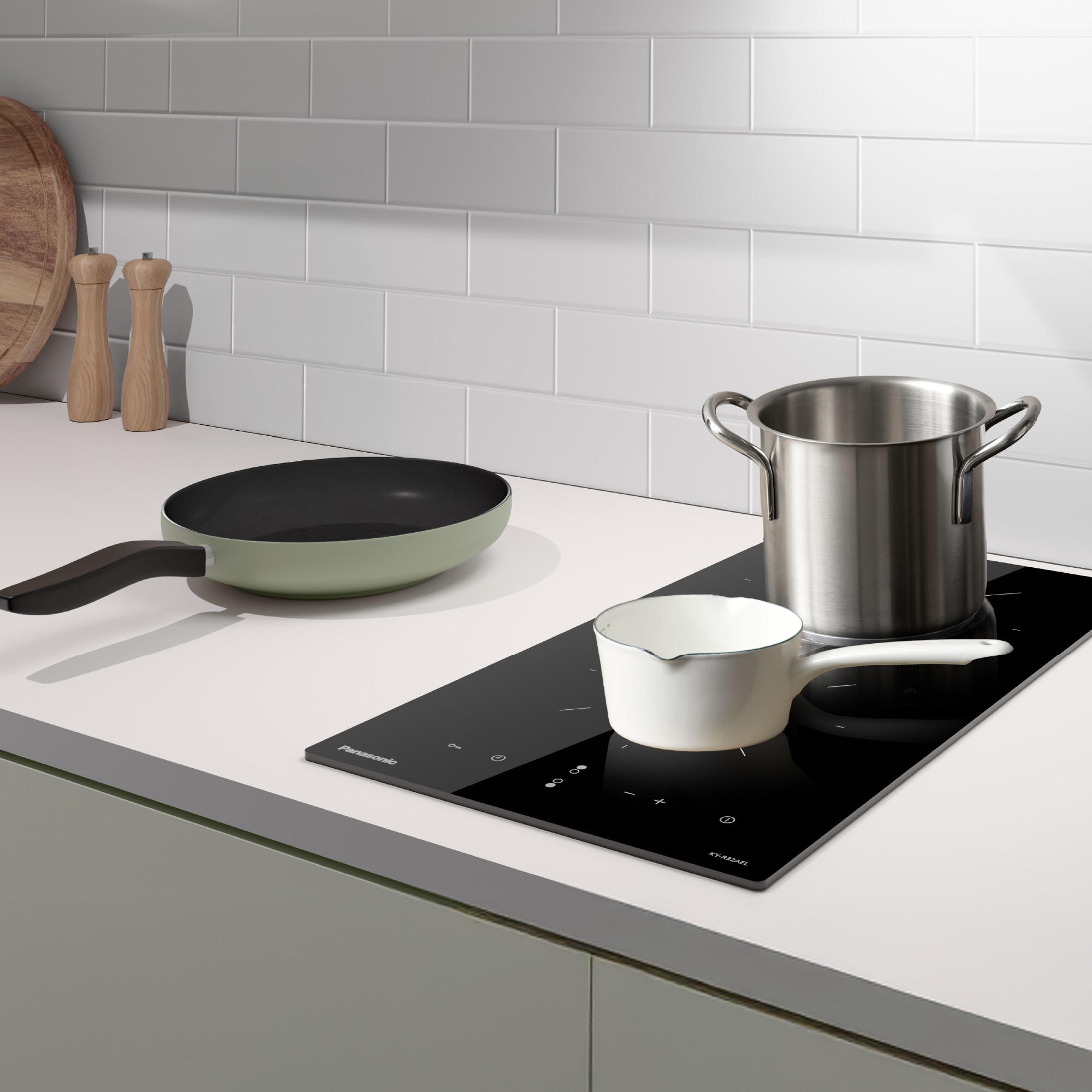 What pots are suitable for use with a ceramic hob?