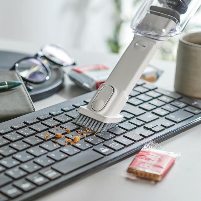 Keyboards & Desktops