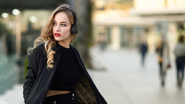 Get Inspired - [DISCONTINUED] Street Fashion Wireless Headphones RP-HF410BE-K