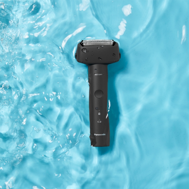 IPX7 Waterproofing* for Wet/Dry Versatility