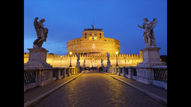 Get Inspired - LUMIX G Lens H-HS12035E