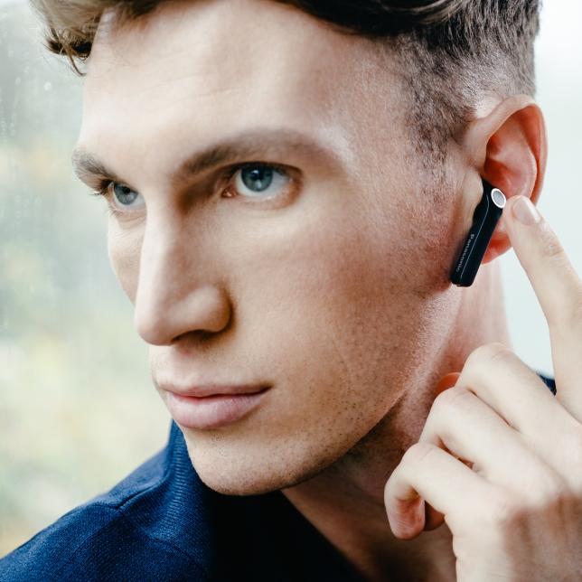 Bluetooth earbuds with touch screen sensor | Panasonic [NZ]