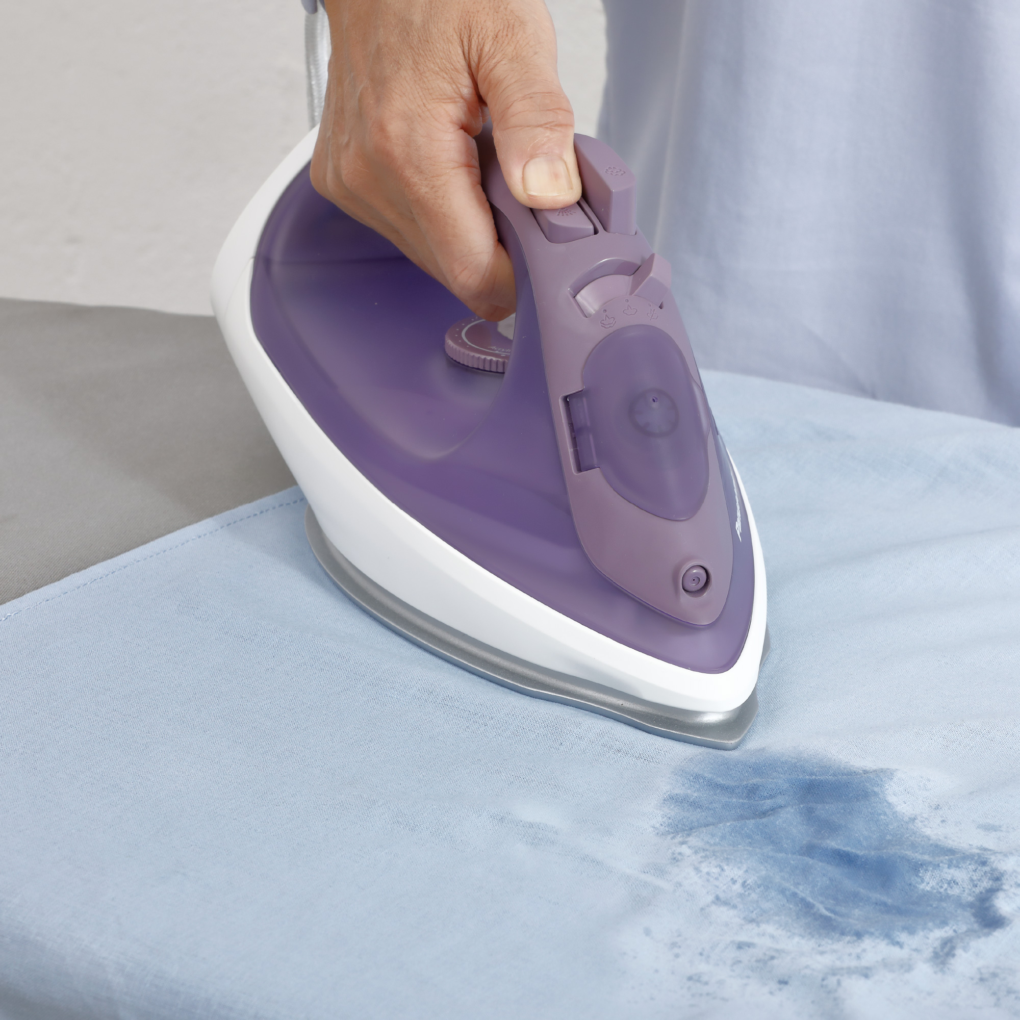 Spray for Removing Tough Wrinkles