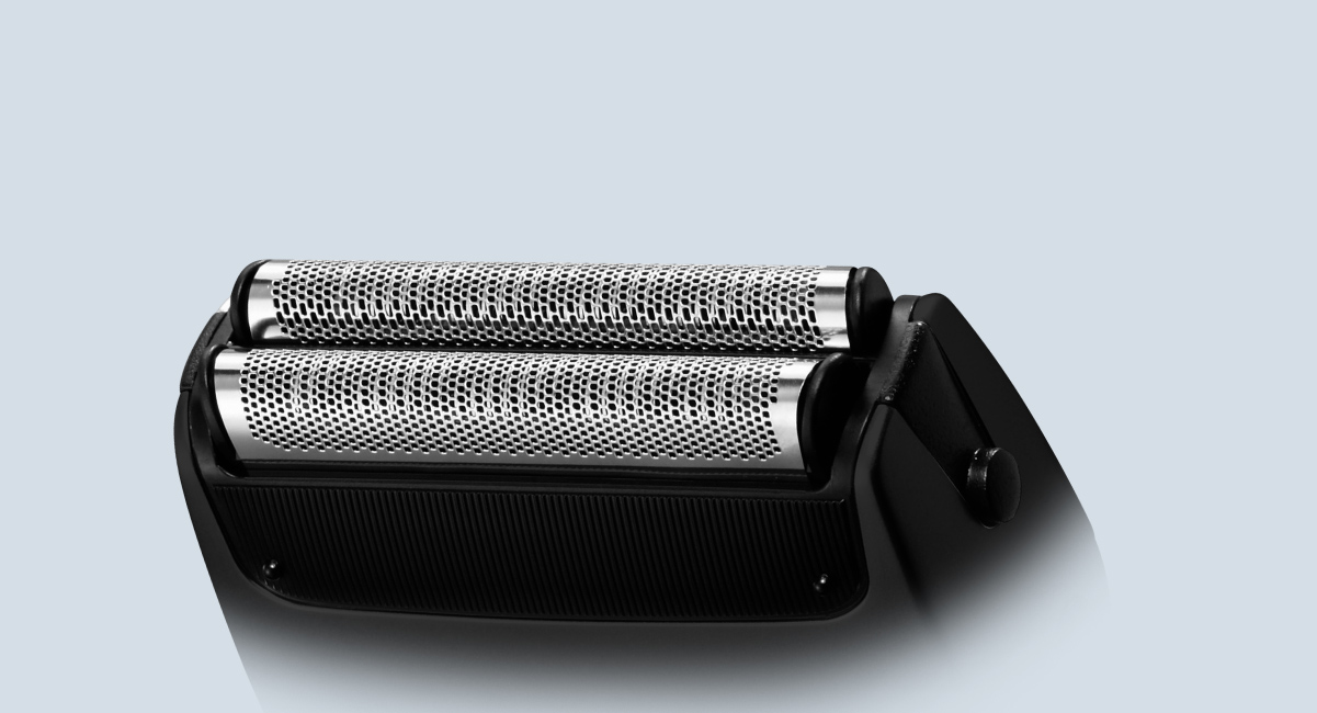 Unika hålmönster i folien fångar alla typer av skäggstrån