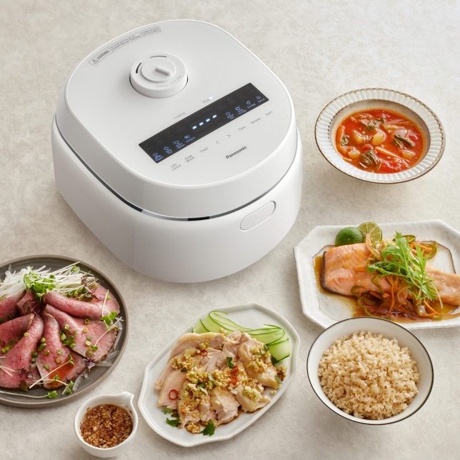 เมนูการปรุงอาหารแบบอัตโนมัติ 16 รายการ