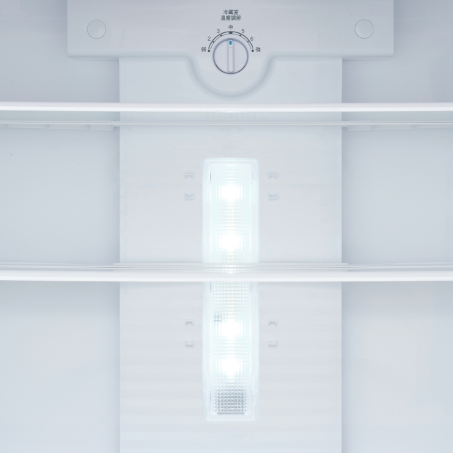 冷凍室上置式LED燈  冷藏室後置式LED燈